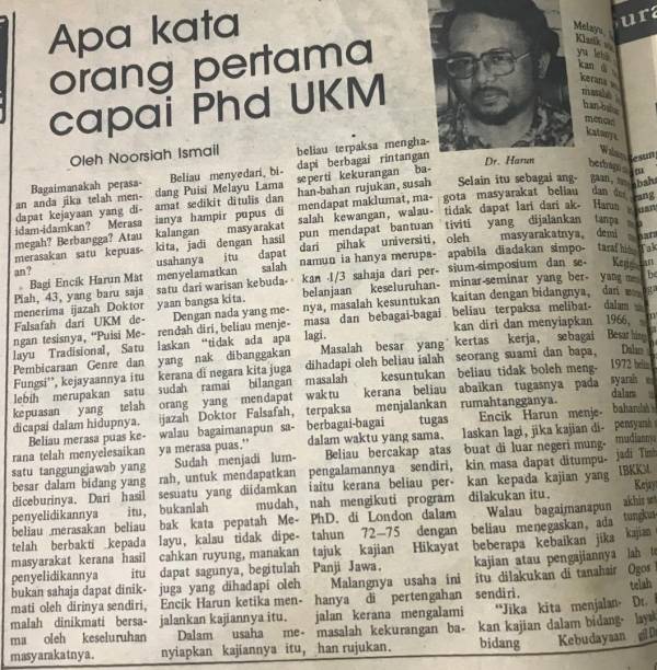 Dr Harun Mat Piah - Orang Pertama capai PHD di UKM