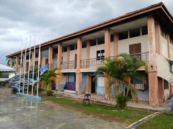 Gambar dewan lama SK Bangi (Dibina 1937) Gambar dewan lama SK Bangi (Dibina 1937)