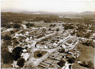 Bandar Kajang Sekitar tahun 60-an) Bandar Kajang Sekitar tahun 60-an)